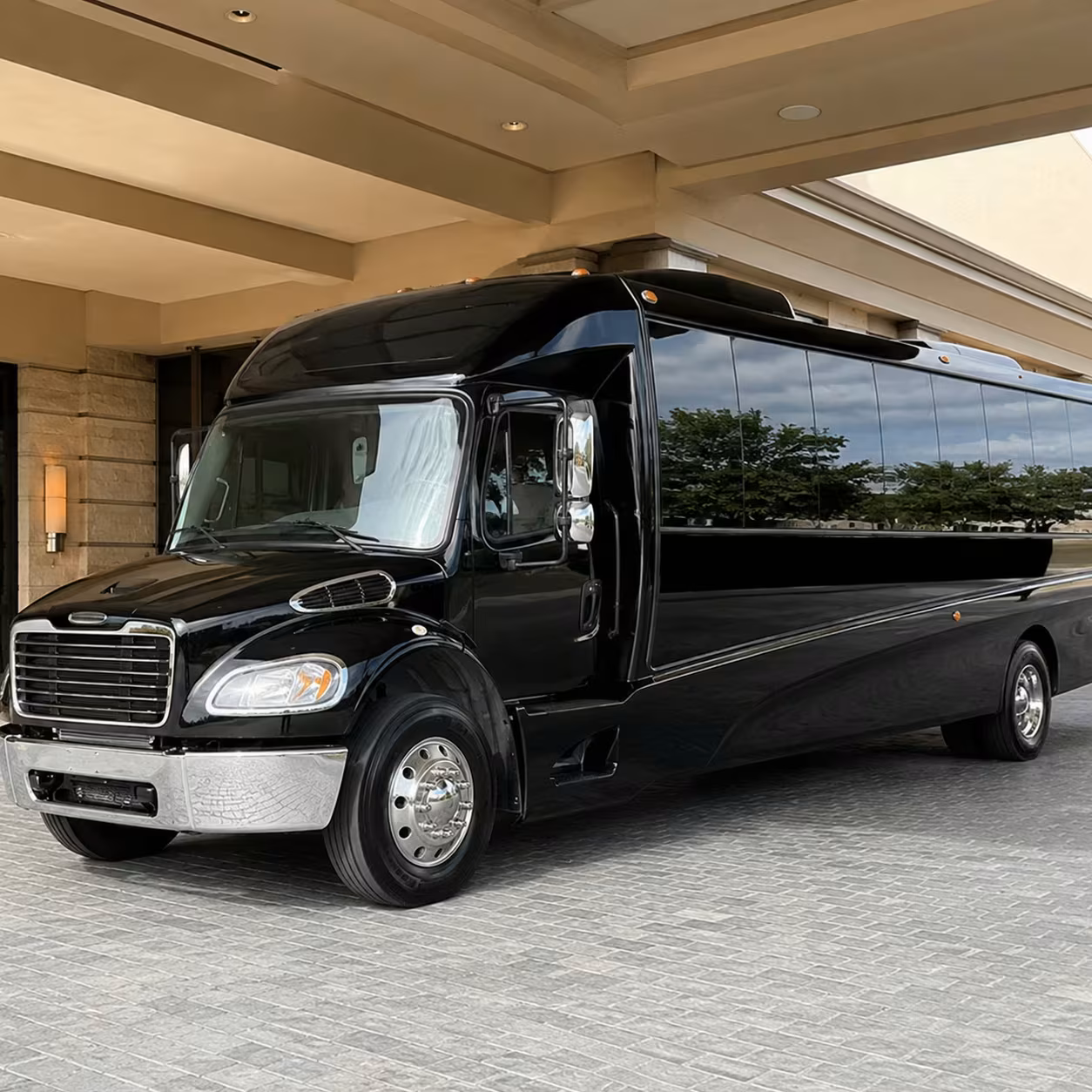 25 passenger minibus